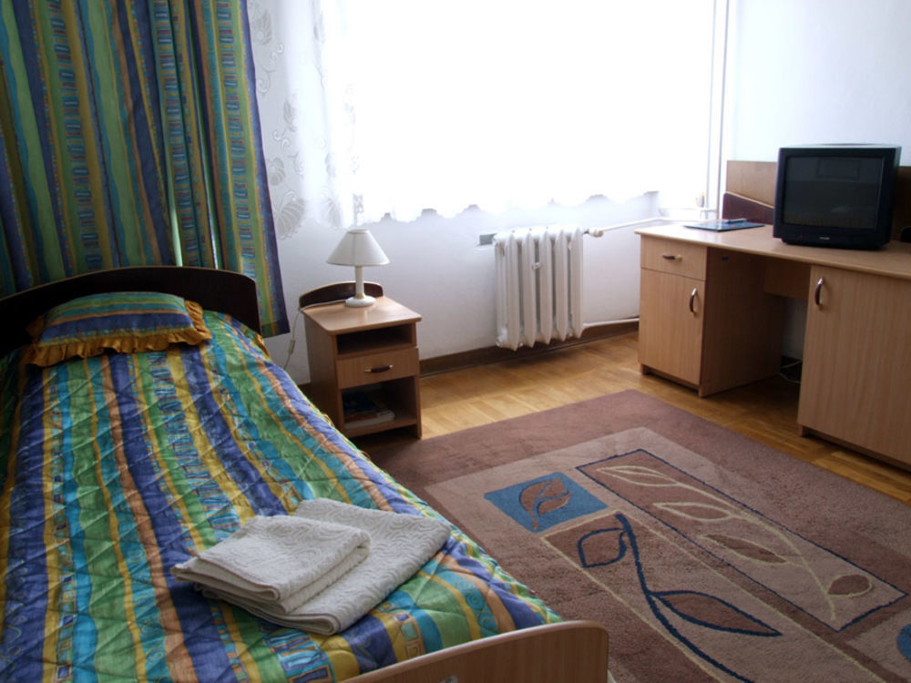Dedal Hostel Malbork Buitenkant foto