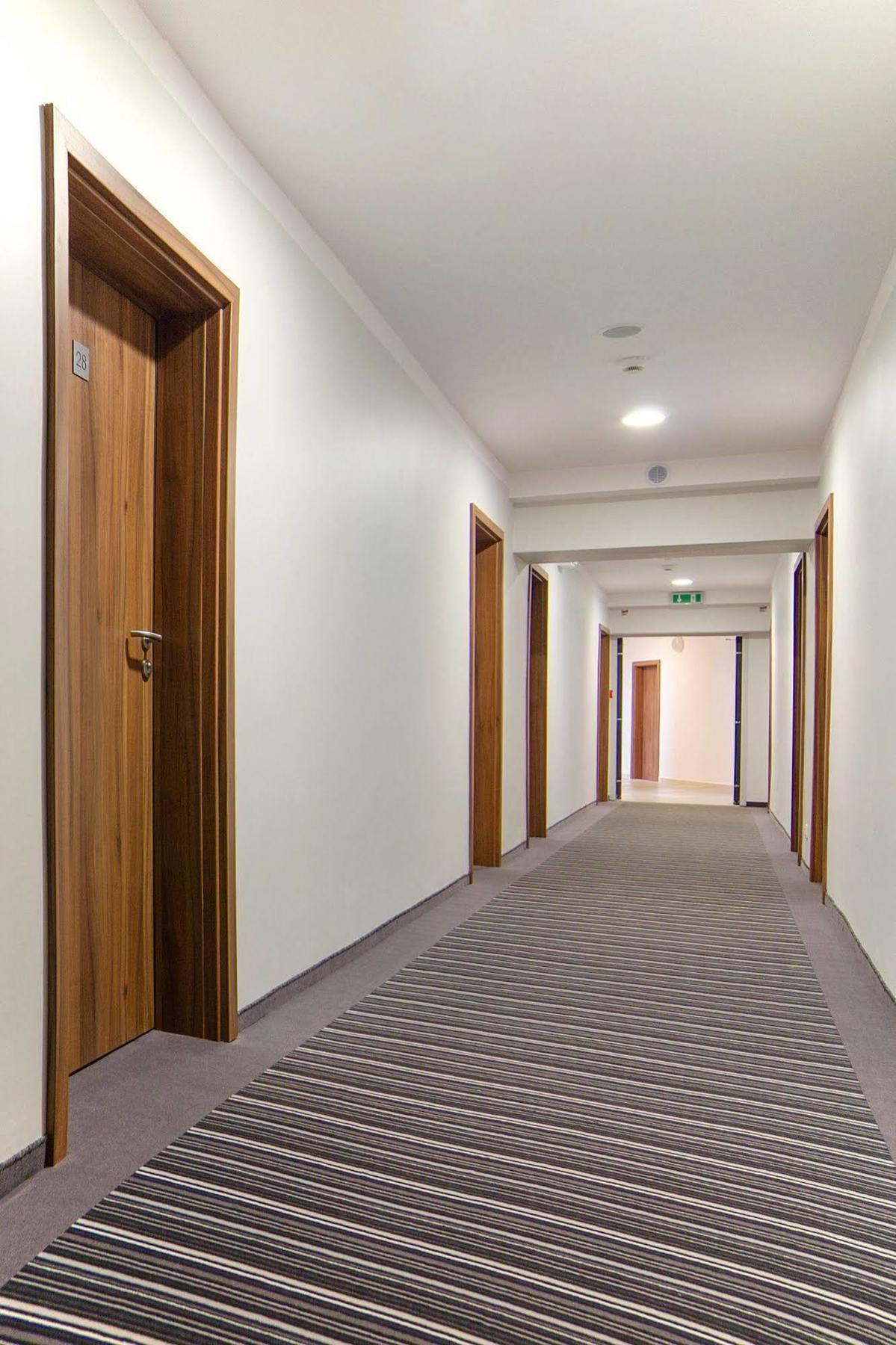Dedal Hostel Malbork Buitenkant foto